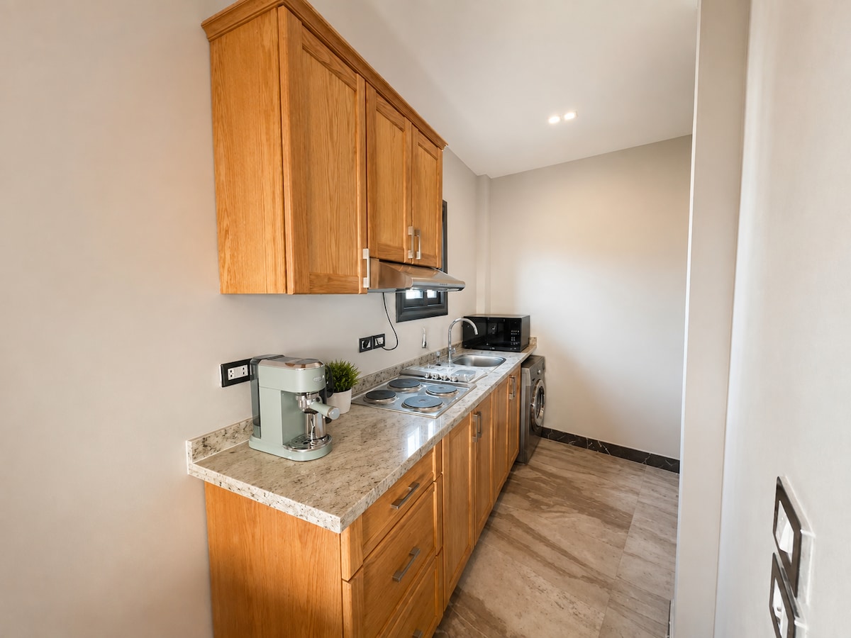 Dining Room · Kitchen