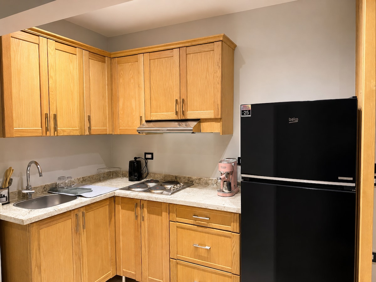 Dining Room · Kitchen